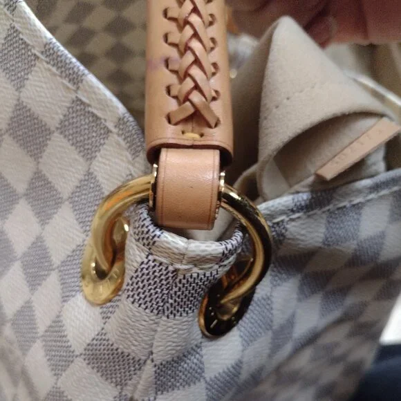 💯% authentic Louis Vuitton Artsy Azur - Picture 3 of 16